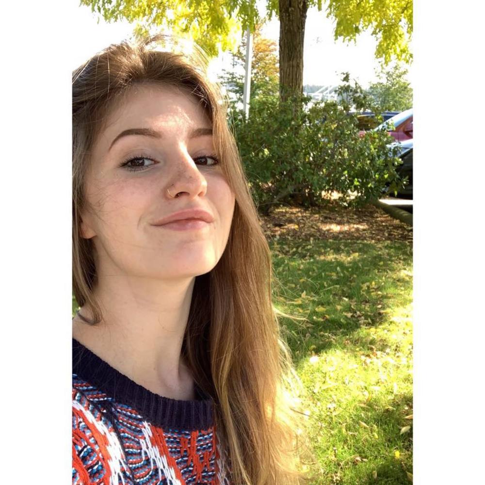 Meet your Posher, Maddie